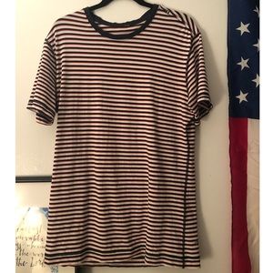 lululemon 5 year basic tee